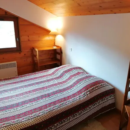 Appt Au Centre Avec 2 Chambres, Balcon, Casier A Et Confort Au Grand-bornand - Fr-1-241-61