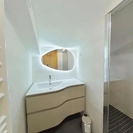 Appartement Appt Au Centre Avec 2 Chambres, Balcon, Casier A Et Confort Au Grand-bornand - Fr-1-241-61 Le Grand-Bornand